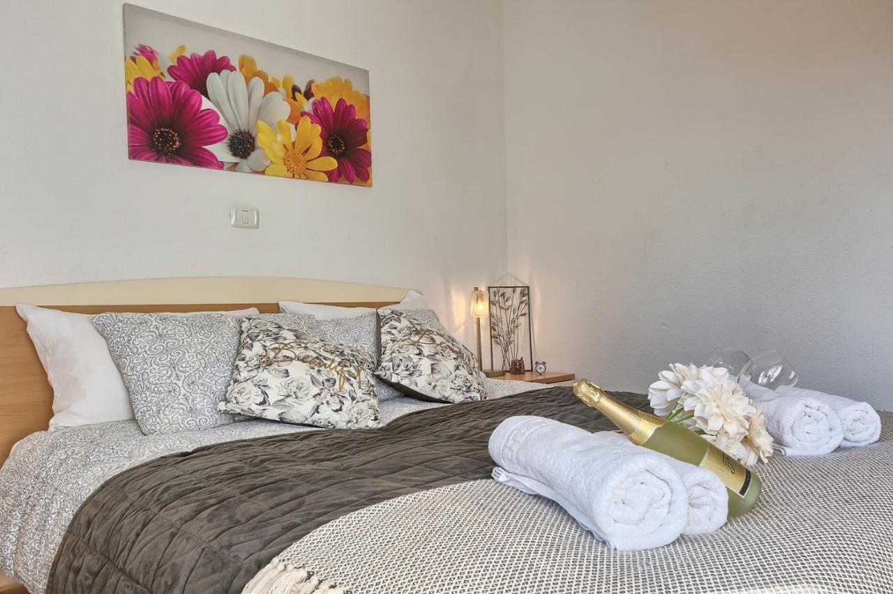 Villa Mihaela Fažana Екстериор снимка